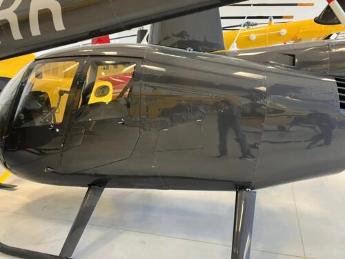 Hélicoptère Robinson R44 Raven II (Année Modèle 2024) – Image 2
