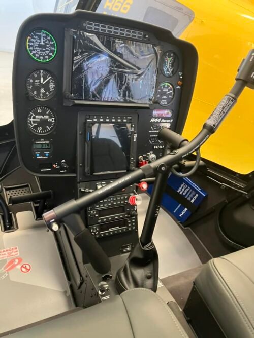 Hélicoptère Robinson R44 Raven II (Année Modèle 2024) – Image 3