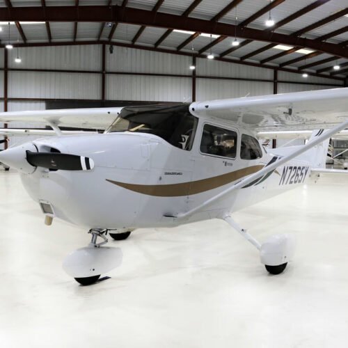 Cessna 172R Skyhawk (1999) – N7265Y : Fiabilité et Accessibilité
