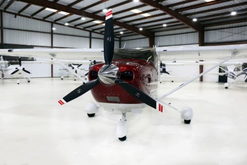Cessna 182T Skylane (2017) - N117BD : Monomoteur d'Exception à Faibles Heures