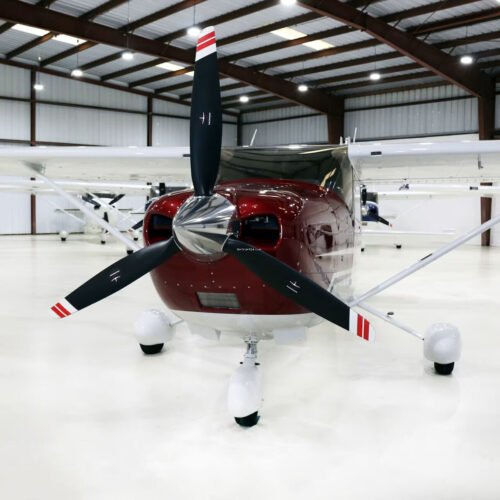 Cessna 182T Skylane (2017) – N117BD : Monomoteur d’Exception à Faibles Heures