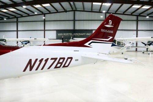 Cessna 182T Skylane (2017) - N117BD : Monomoteur d'Exception à Faibles Heures – Image 3