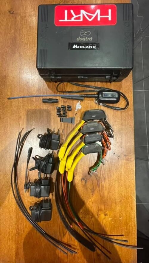 Système GPS Dogtra Pathfinder avec 04 colliers dont 02 mini et une antenne de toit  (OCCASION) – Image 2