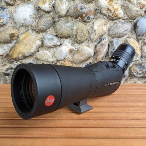 Longue-vue APO-Televid 65 65mm vision coudée + oculaire zoom 25-50x Ww