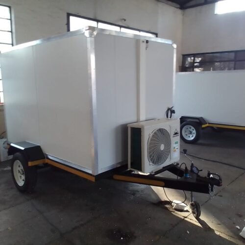 Votre chambre froide personnelle et mobile  5,23 m³/ 220V sur remorque (OCCASION NEUVE)