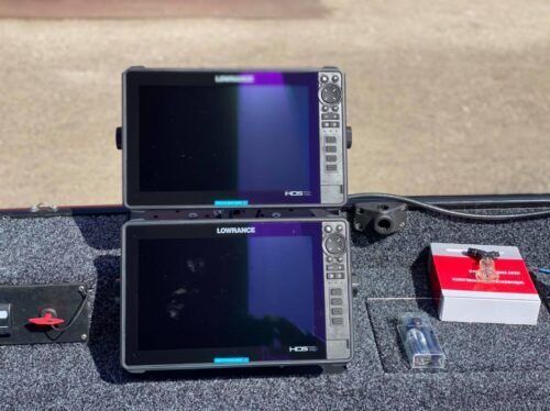 2x LOWRANCE HDS-12 Live, MINN KOTA RIPTIDE