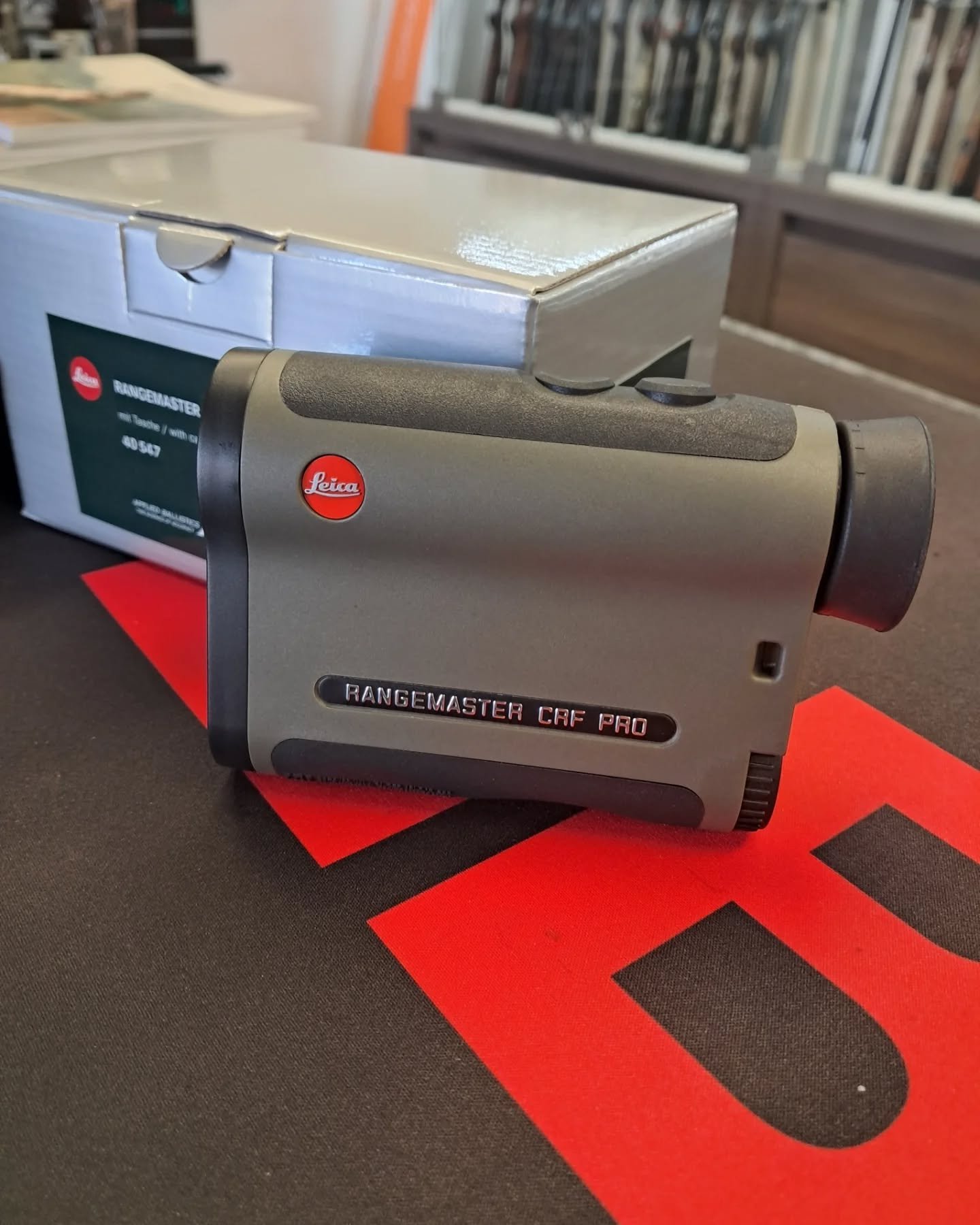 Télémètre laser Leica Rangemaster CRF Pro – Image 2
