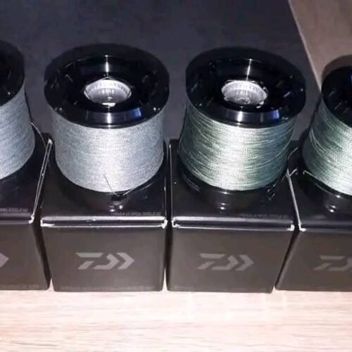 Lot de 4 moulinets Daiwa 19 Emblem 45 SCW QD avec bobines et boîtes