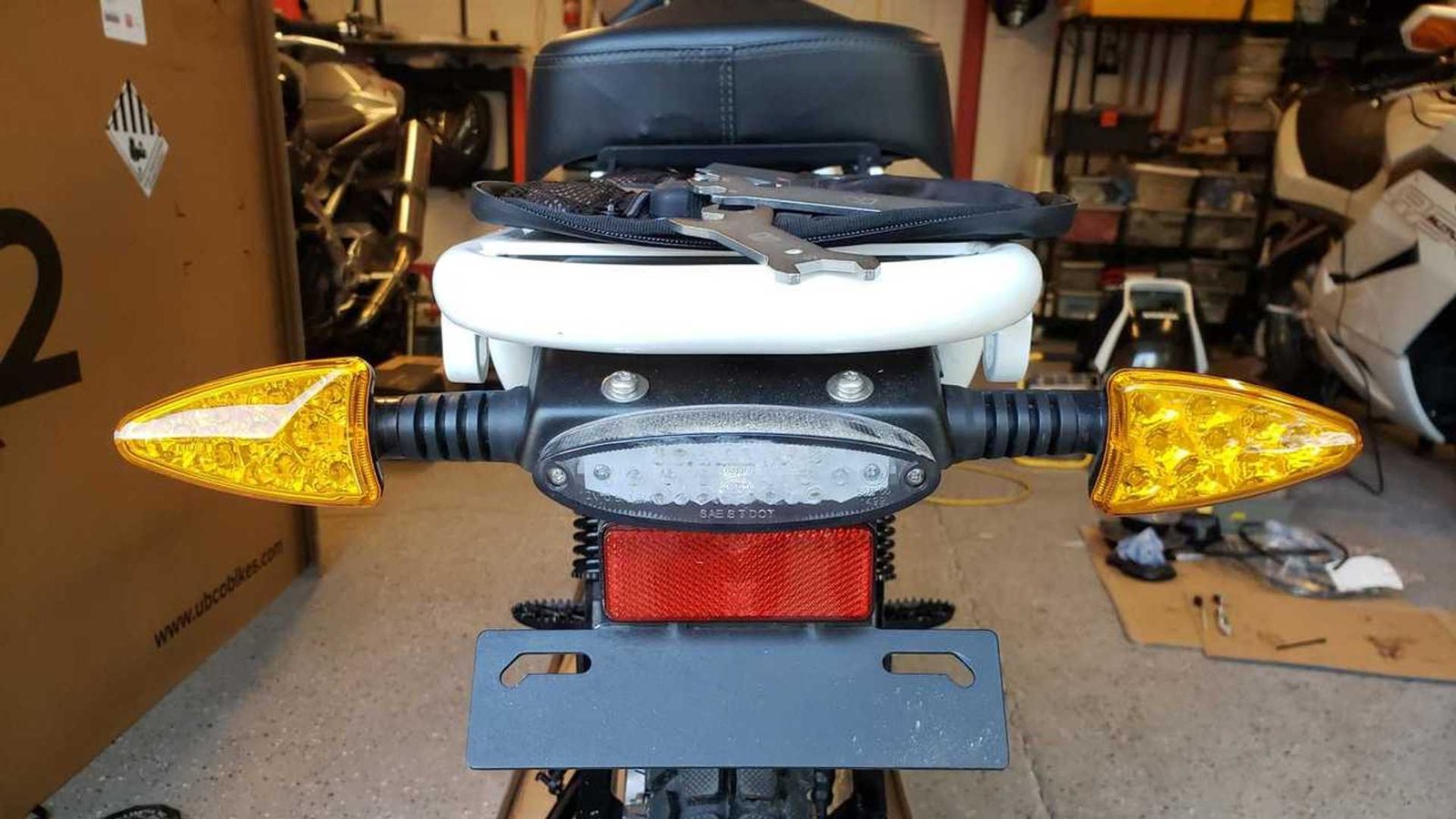 UBCO 2x2 Adventure – Moto Électrique 2WD (Transmission Intégrale) – Image 10