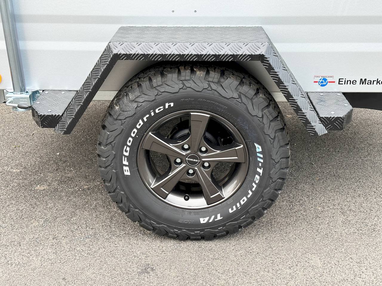 Böckmann/TPV KT-EB2 Tout-Terrain – Remorque Expédition Compacte – Image 12