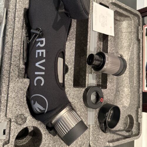 Longue-Vue Revic Acura S80A 27–55x + Digiscope | Excellent État