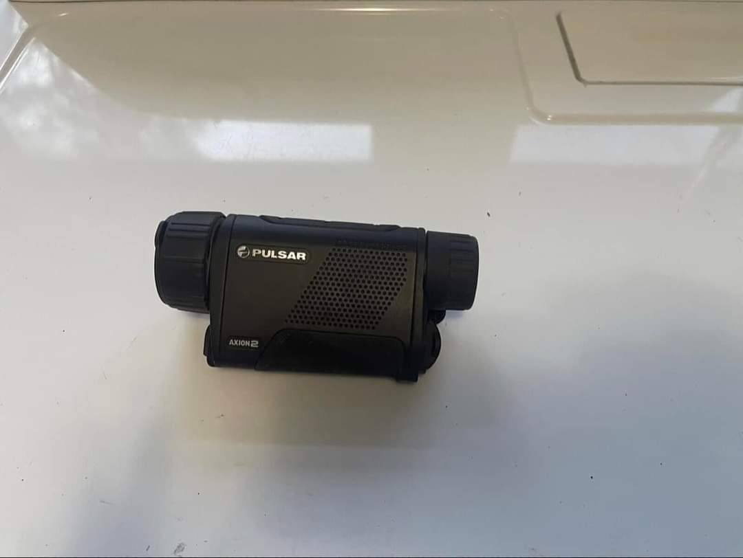 Monoculaire Thermique Pulsar Axion 2 XQ35 Occasion | Zoom 2-8x 35mm – Image 3
